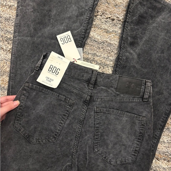 BDG Low Rise Flare Leg Corduroy Jeans Sz 28Wx32L NWT | Urban Outfitters Jeans - - Picture 9 of 13